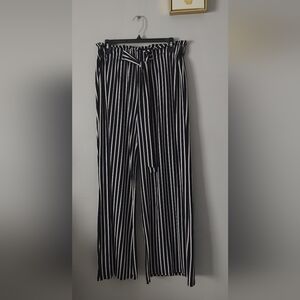 Wide leg striped pants women Elastic Waist Size Large New With Tags Blue White